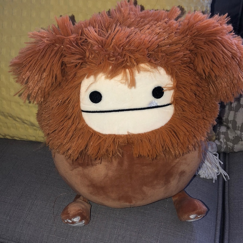 Benny Squishmallow 8